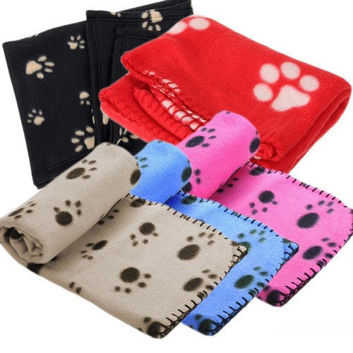 Paw Print Soft Fleece Blanket for Dogs, Puppys, Cats & Guinea Pigs